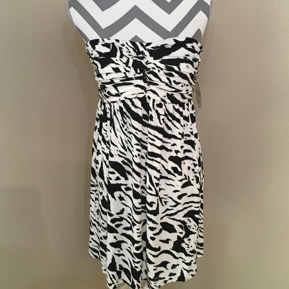 Soma Lisa Black White Sensual Skin Strapless Dress NWT - Medium